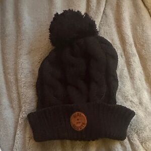 Cozy Black Knit Pom-Pom Beanie for adults - brand new GS logo